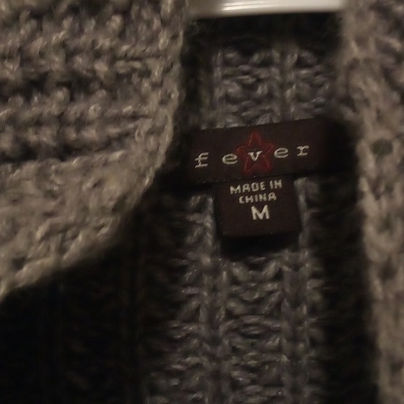 NWOT - Fever Knit Sweater Pull-Over Shirt - Size Medium - Picture 3 of 8